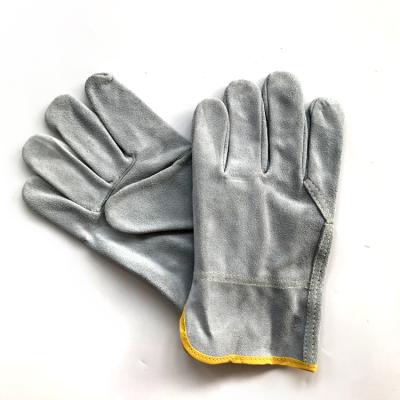 China Durable Wholesale Cheap Cowhide Split Leather Welding Working Gloves for sale