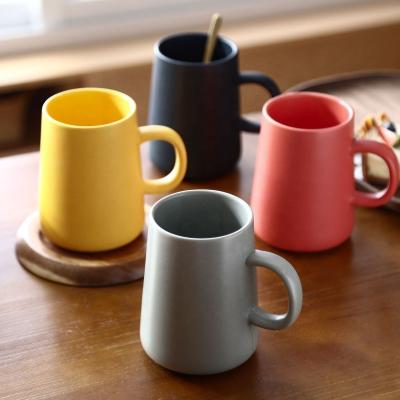 China Sustainable Nordic Ceramic Cup Tableware Drinkware Ins. Mug Single Coffee Couple Mug for sale