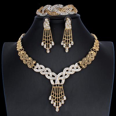 China Romantic Drop Shipping New Fashion Bride Necklace Earrings Wedding Four Piece Set Alloy Tassel Jewelry Set for sale