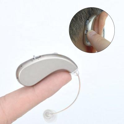 China BTE Behind Ear Personal Hearing Amplifier Air Conduction Hearing Aid for Deafness 16.6x11.4x41.7mm for sale