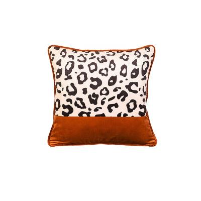 China Custom Jacquard New Design Leopard Print Cushion Cover for sale