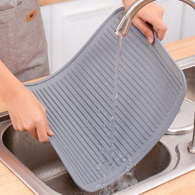 China Durable Dishwasher Protective Water Drying Drain Pads Drain Dish Non-Slip Quick Dry For Kitchen Sink Sale Silicone Faucet Mat Top for sale