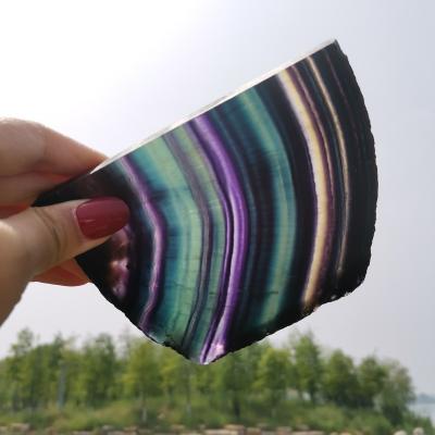 China China 2020 Hot Sale Wholesale 100% Natural Fluorite Rainbow Quartz Slab Healing Crystal Stones As Gifts Souvenir For Feng Shui for sale