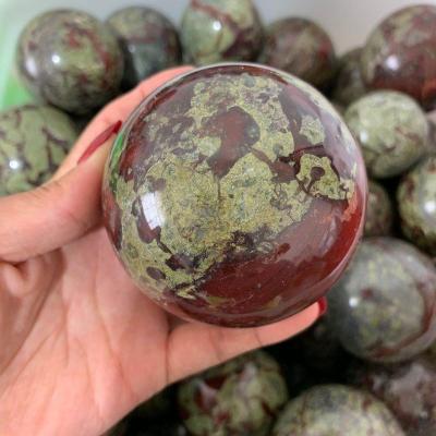 China Large Size 100% Natural Crystal Healing Ball Gemstone Blood Europe Dragon Dragon Crystal Spheres Decorative Reiki for sale