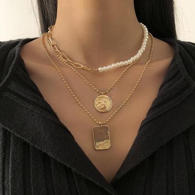 China FASHIONABLE Layered Chain Necklace Pearl Moon Tag Necklace Statement Pendant Jewelry for sale