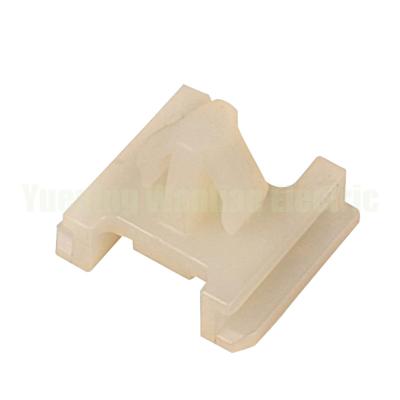 China 6810-1471 Connector Fixed Buckle Male Aircraft Buckle Wire Harness Clip Plastic Plug In for sale