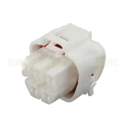 China 7283-1052-10 90980-11077 Auto Gasoline Oil Pump Assembly Waterproof Plug Socket for sale