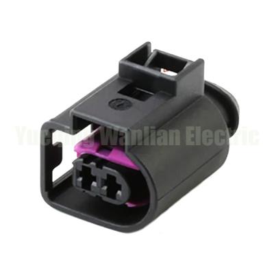 China 4D0971992A 60404011 4D0 971 992 A  High Pressure Harness Shell Plug Fuel Pump Interface Connector for sale