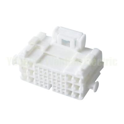 China 32 Pin MG651711 Conector de fio elétrico automóvel Plug Auto Socket Conector de plástico à venda