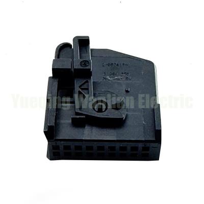 Chine 18 épingle 1-1355350-1 965778-1 1-967416-1 1-969489-1 Plug du panneau de climatisation de voiture Plug du compteur d'amplificateur automatique à vendre