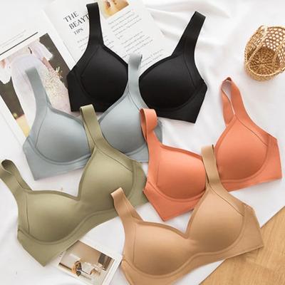 China High fashion QUICK DRY ladies wire free sleep cheekier V-neck gathered bra padded removable lift traceless bra for sale