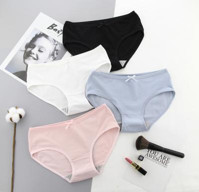 China Wholesale High Quality Antibacterial Women's Panties Solid Color Mid Waist Briefs Knit Breathable Pure Cotton Bow Panties for sale