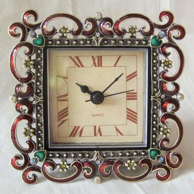 China Vintage antique European luxury square metal style decor table clock with burgundy hand enameled and rhinestones inlaid for sale