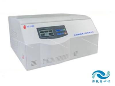 China Máquina centrífuga refrigerada de laboratorio de alta velocidad TGL-20MC Peso neto 68 kg en venta