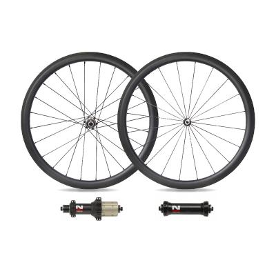 China Road Bikes Carbon Wheel 40mm Thick 28mm Novatec AS61CB-FS62CB Hub Road Bike Tubeless Wide Wheelset for sale