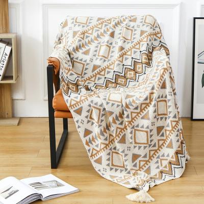 China Nordic Simple Knitted Bohemian Blanket Waffle Hotel Office Anti-pilling Blanket Sofa Throw Blanket Woolen Blanket for sale