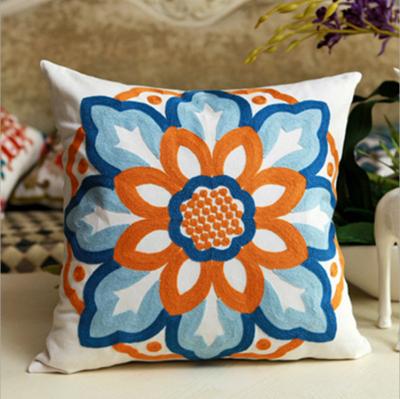 China Decorative Bohemia 18x18 inch Geometry Embroidery Cotton Canvas Suzani Tile Print Viable Indian Cushion Cover for sale