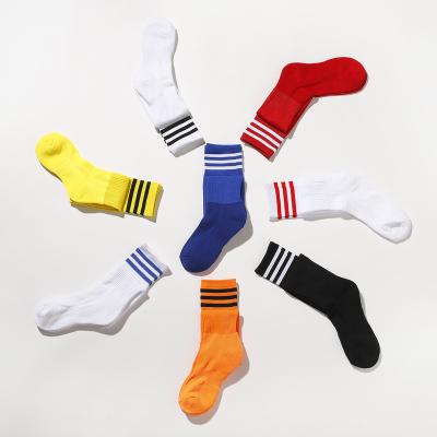 China Wholesale American Football QUICK DRY Mens Solid Color Cotton Socks Sweat-absorbent Long Socks Pure Socks Men for sale