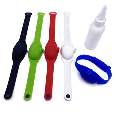 China Wholesale OEM/ODM Family Squeeze Silicone Wristband Dispenser Portable Hand Sanitizer Non-Toxic Silicone for sale