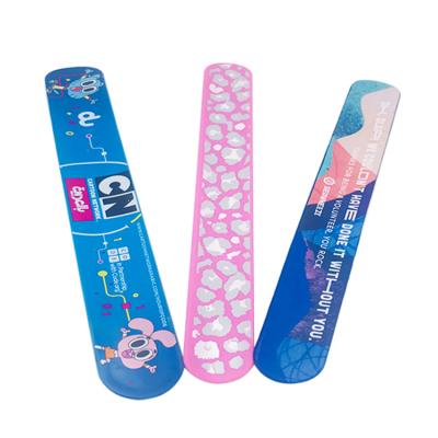 China Environmental Friendly Kids Safety Silicone Wristband Slap Wristband Manufacturer Custom Slap Wristband for sale