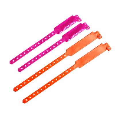 China Customized Soft Adjustable Waterproof Eco-Friendly OEM RFID PVC ID Vinyl Soft Rfid Printing/Printable Wristband For Event Wristband for sale