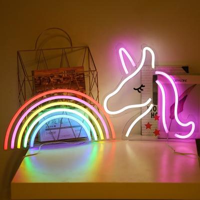 China Regenbooglamp voor van het de Douaneneon van de Slaapkamerdecoratie de Kabel die van Flex Acrylic Led Strip Neon RGB Teken aansteken Te koop