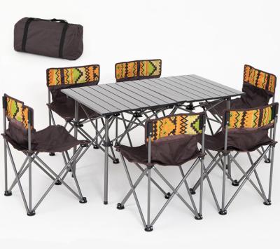 China Durable And Simple Folding Beach Family Beach Picnic Outdoor Camping Garden Set Portable Folding Table And Chair Set for sale