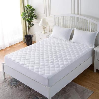 China Wholesale Zippered Waterproof Mattress Protector /Mattress Encasement /waterproof Quilted Microfiber Mattress Air Permeable for sale