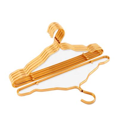 China Viable Wholesale Lightweight Coat Hangers Clothes Hanging Rack With Non-slip Design Aluminum Metal Hooks And Closes Clothing for sale