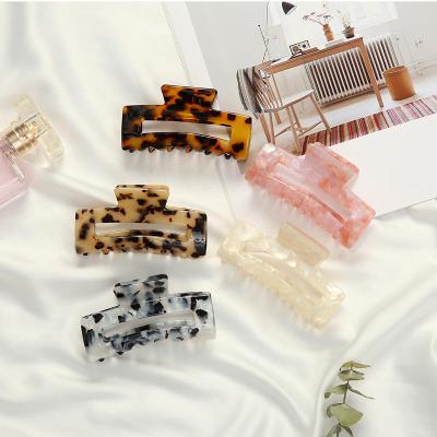 China Wholesale Fashion Hair Decoration Accessories Leopard Print Hair Accessories Soft Decorative Acetate Fiber Sheet Grab Clip Spring Clip for sale