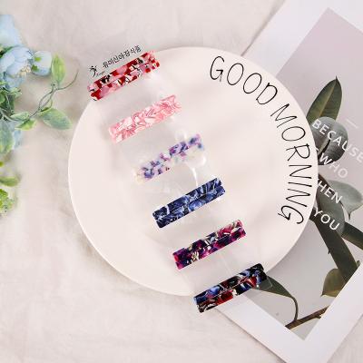 China Hair Decoration Accessories Hot Sale Fashion Hair Broken Word Folder Hit Acrylic Color Hair Pieces For Women Hairpin for sale