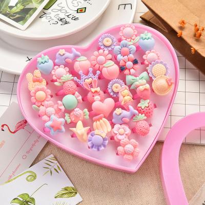 China Fashion Environmental Friendly Wholesale 36pcs/Cartoon Toy Diamond Children Open Ring Adjustable Acrylic Jewelry Party Gift for sale