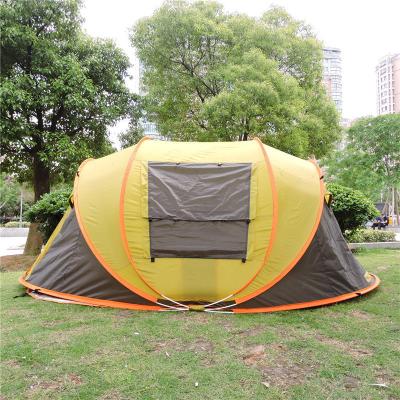 China Camouflage / Field Game Low Price One Touch Ventilation Excellent 3 4 Person Pop Waterproof Camping Tents Outdoor for sale