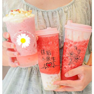 China Eco-friendly disposable cups with lids and straws 22 oz cup plastic smoothie cup with straw printing logo for sale