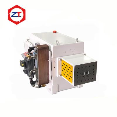 China Reduction Gear Box PVC / PP Pelletzing Machine High Torque Gearbox 9.9 - 11.26T/A3 Torque Grade for sale