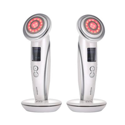 China Portable Home Use Led Rejuvenation RF EMS Pigment Removal Instrument RF Face Lifting Beauty Device For Tighten Skin for sale