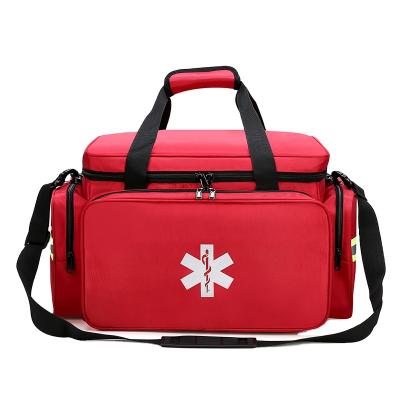 China Custom Waterproof Red Bag Kit Ambulance First Aid Bag Tactical Medical First Aid Appliance Emergency Trauma Bag Large zu verkaufen