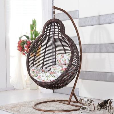 China Modern Leisure PE Rattan Garden Hanging Swing Chair Egg Shaped Furniture For Indoor And Outdoor for sale