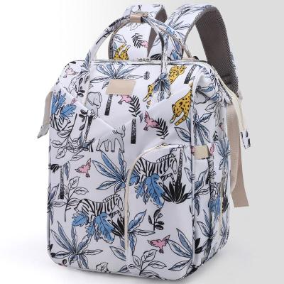 China Custom Water Resistant Factory Logo 3 In 1 New Waterproof Cloth Usb Women Maternity Diaper Wet Quilted Maternity Bags Baby Care Backpack Diaper Bag for sale