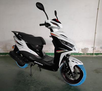 China Almacenamiento seguro debajo del asiento y caja de guantes Scooter de motocicleta eléctrica con sistema de alarma en venta