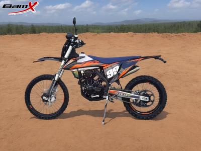 中国 Dirt Bike チェーン駆動システム 燃料容量4〜6とディスク/ドラムブレーキのデュアルスポーツバイク 販売のため