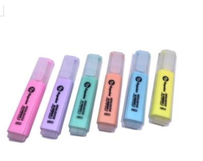 China Vivid Color Korea Highlighters With Chisel Tip Macron Set 6 Colors Cute Quick-drying Marker Pens for sale