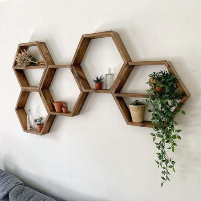 China GraceCrafts Rustic Rustic Pine Honey Comb Plant Wall Hexagon Wood Hanging Shelf for Home Decorations for sale