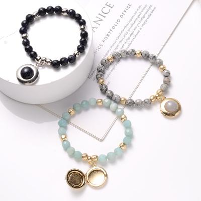 China Unique Multicolor Jade Bead FASHION Personalized Natural Stone Bracelet With Planet Pendant For Women Jewelry for sale