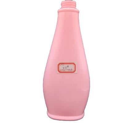 China 800ml Pink Bottle, Oval Spray Bottle Plastic Shape Lotion Personal Flat Shape Personal Skin Care Cosmetic Packaging for sale