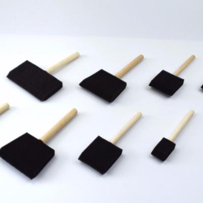 China New Eco - Friendly High Density Foam Sponge Roller Brush Wooden Handle Manufacturer for sale