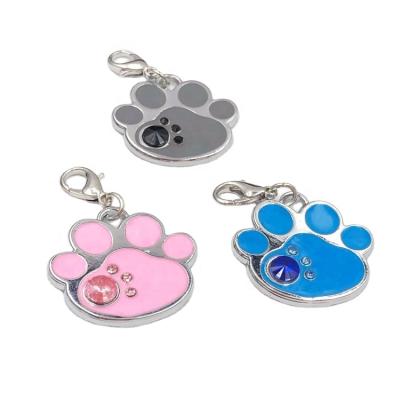 China Custom Europe metal enamel dog cat soft palm tag keychains pendant with lobster lock clasp for sale