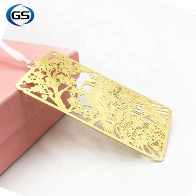 China Creative Europe Metal Gold Square Sakura Landmark Decoration for sale