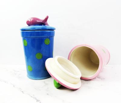 China Sustainable Ceramic Treat Jar For Dogs Pet Food Container for sale