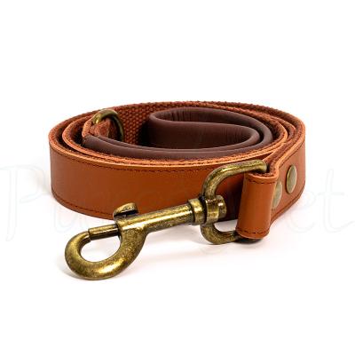 China OEM/ODM Real Classic Luxury Genuine Leather Pet Dog Collar Soft Padded Adjustable Leather Dog Leash for sale